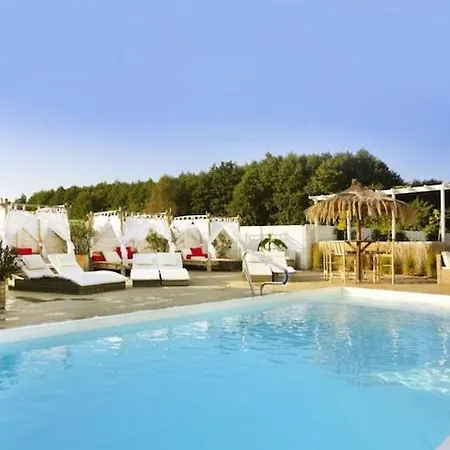 Homes With Private Garden, Summer Pool بيت للعطل Kopań