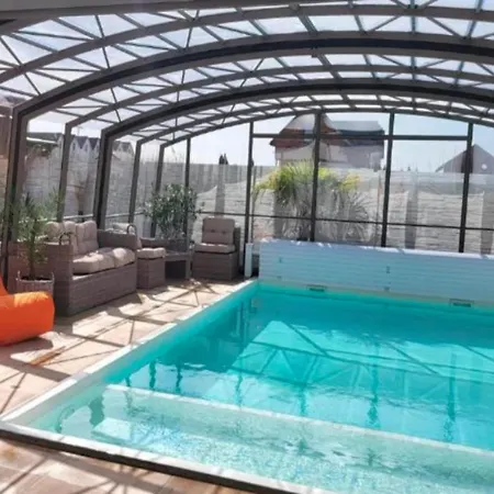 Homes With Private Garden, Summer Pool Дом отдыха Kopan
