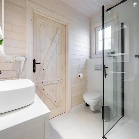 Дом отдыха Homes With Private Garden, Summer Pool *